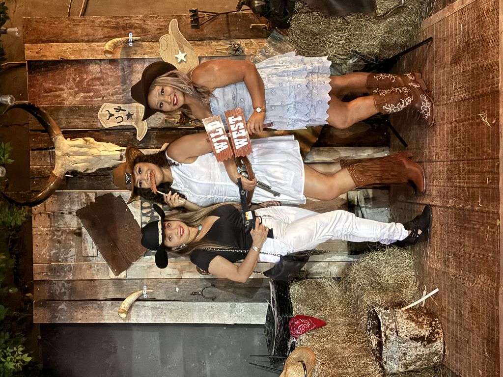 Hoe Down Photo